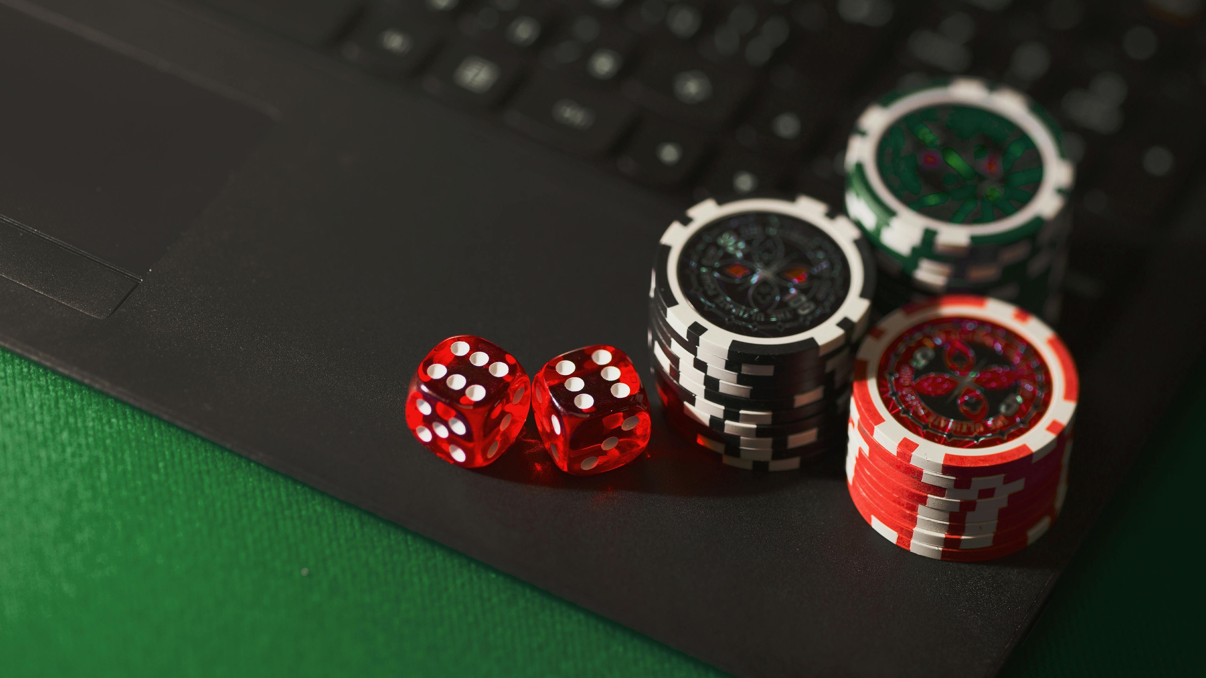 Ilustrasi keamanan digital untuk menjaga privasi pemain live casino di bigcuan